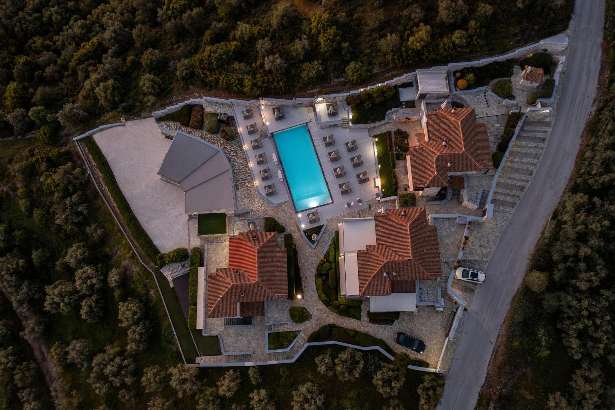 Karavia Lux Inn 아피소스 외부 사진