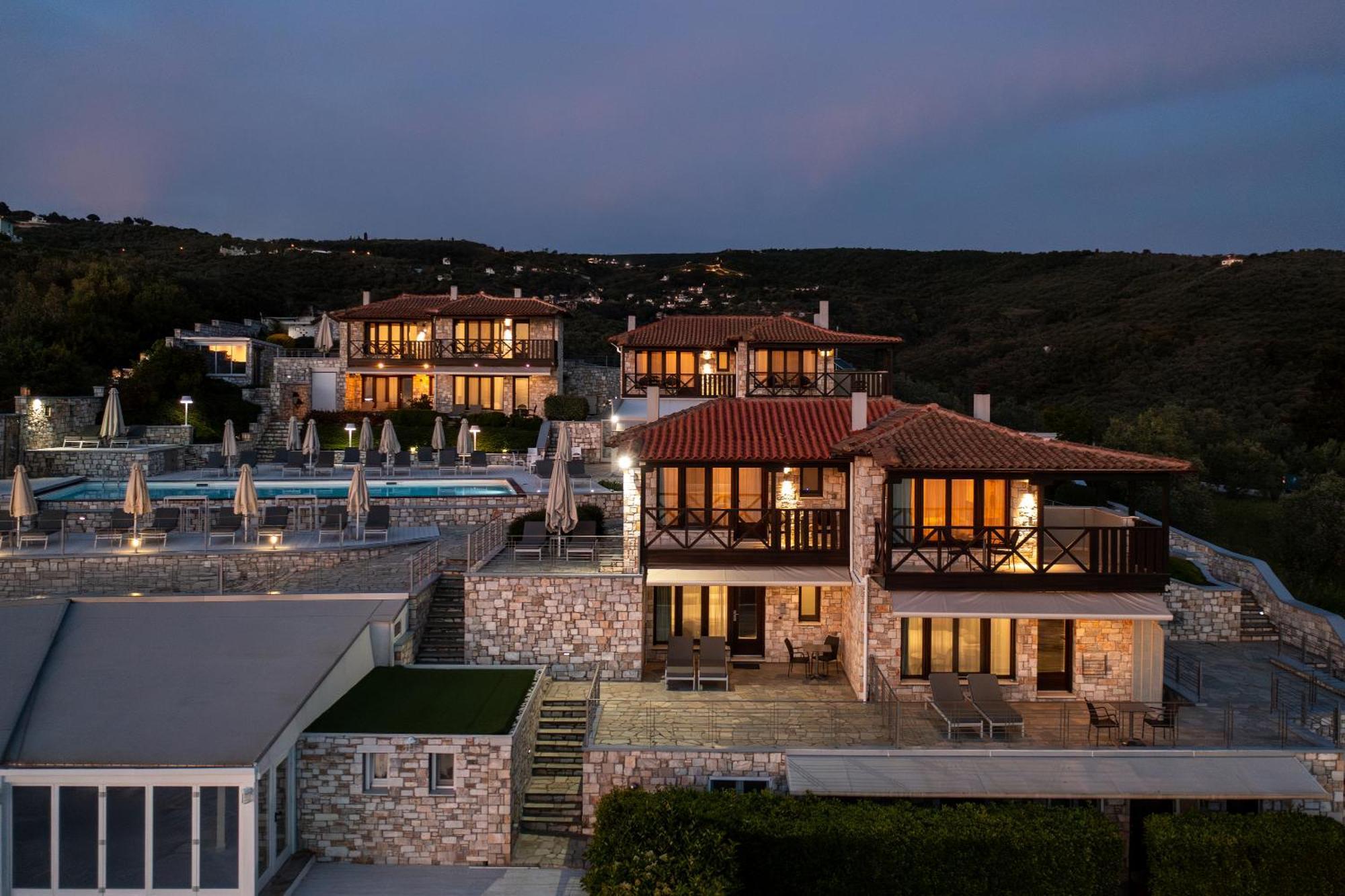 Karavia Lux Inn 아피소스 외부 사진