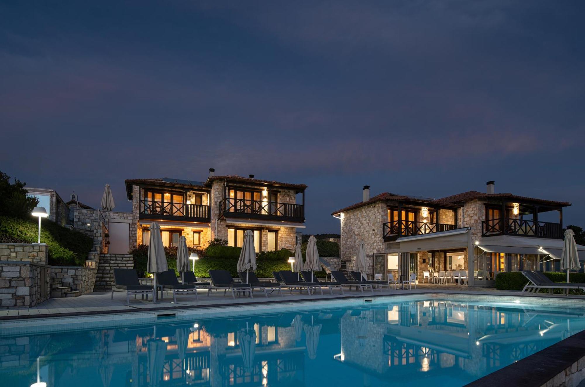 Karavia Lux Inn 아피소스 외부 사진