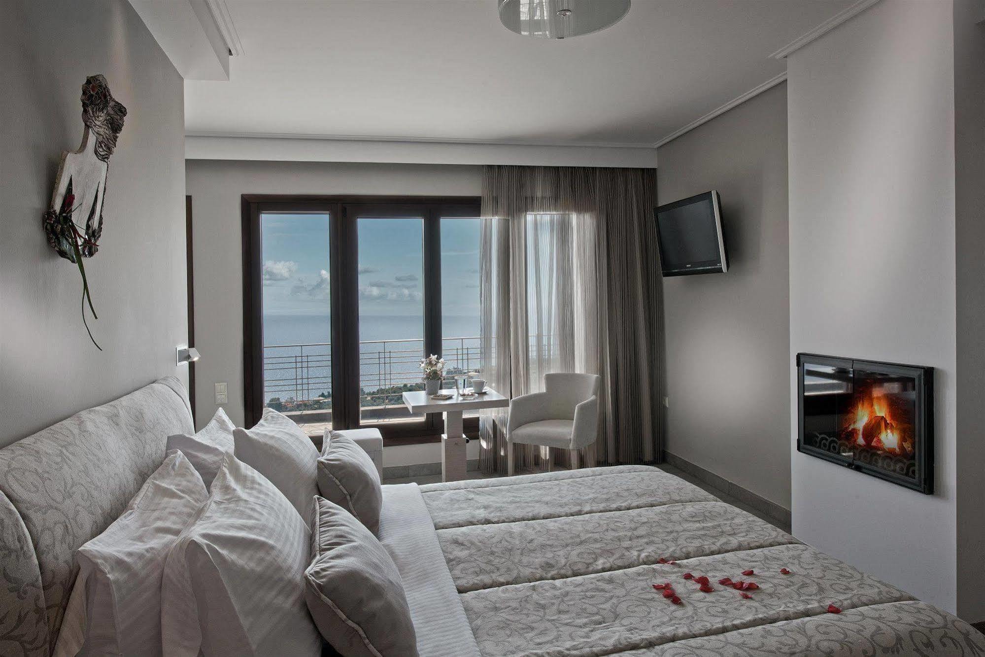 Karavia Lux Inn 아피소스 외부 사진